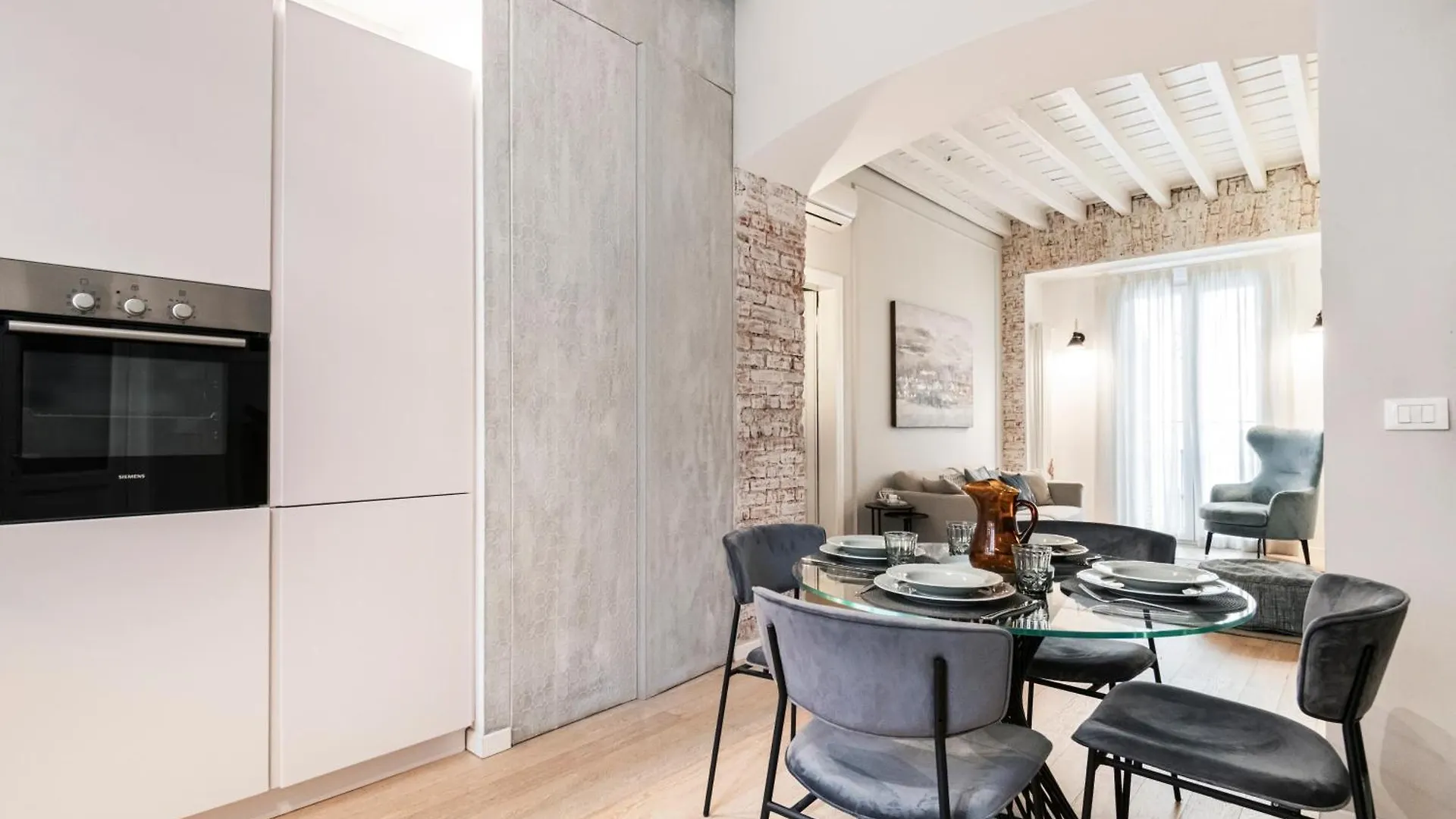 Easylife - Beautiful Apartment In Sarpi Milan Italy