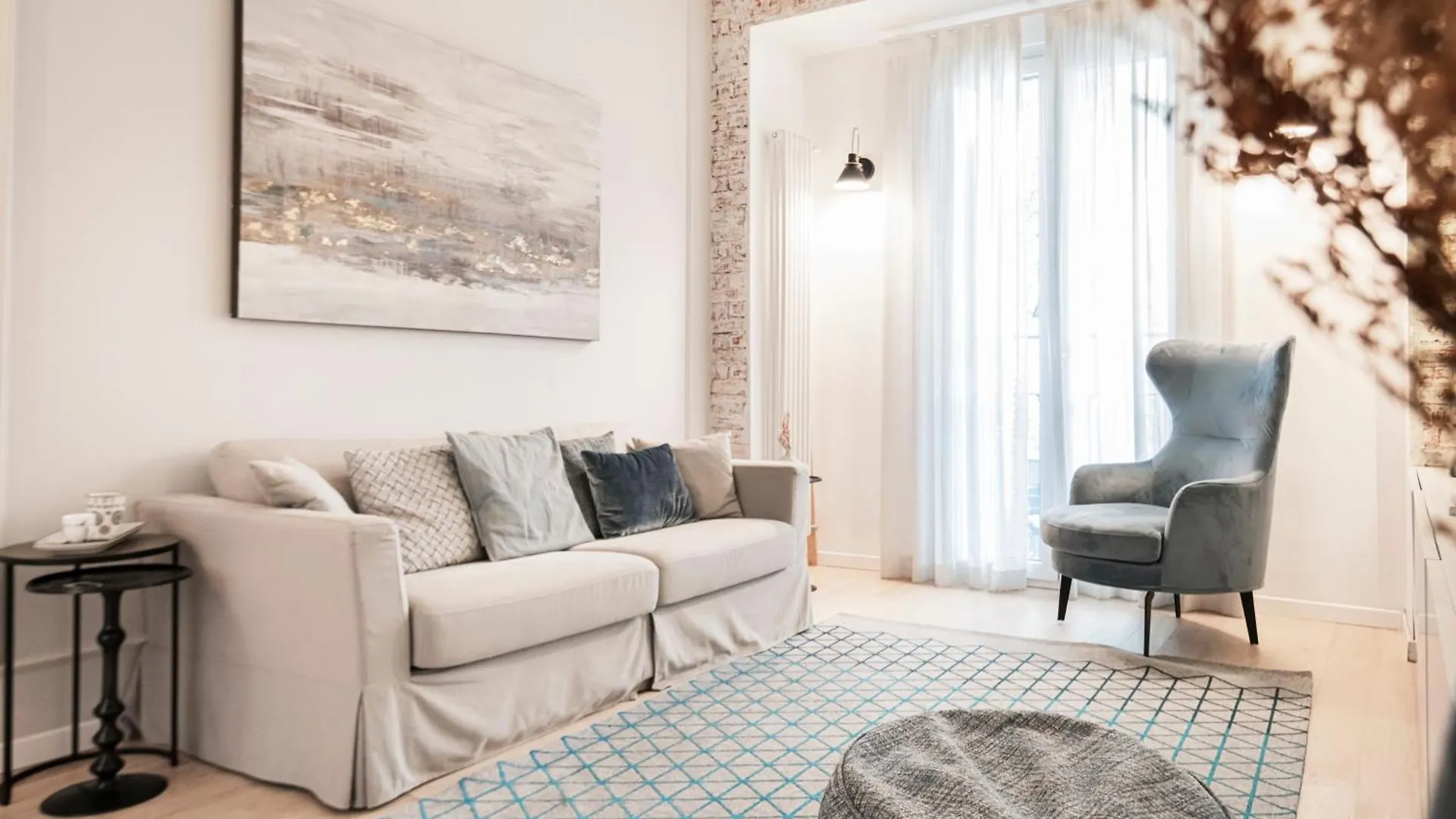 Easylife - Beautiful Apartment In Sarpi Milan 0*,  Italy